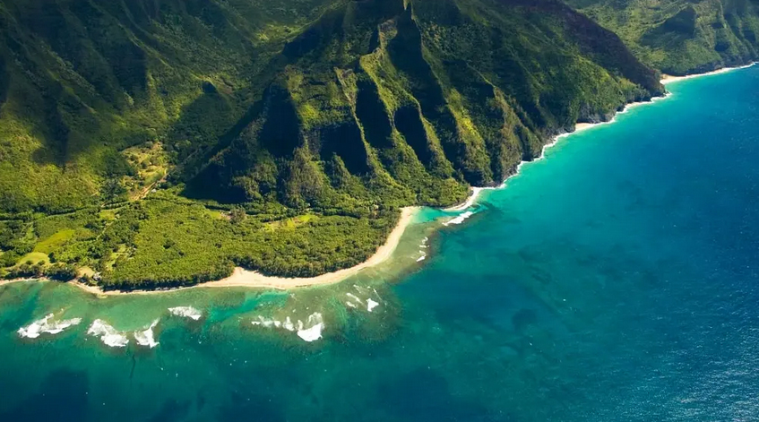 The Kauai “No Regrets” Tour Guide: What to Book When You May Never Come Back 